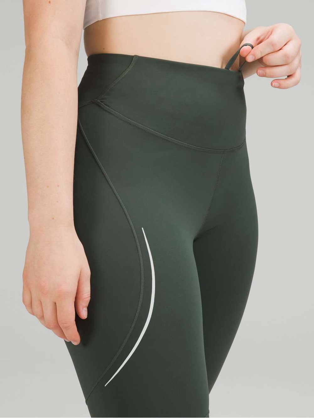 Lululemon Base Pace High Rise Reflective Tights in Smoked Spruce Green, size 4